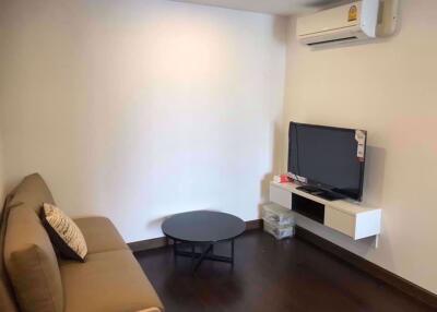 2 bed Condo in Bangkok Feliz Sathorn-Taksin Khlong San District C08912