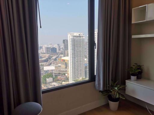 2 bed Condo in Equinox Chomphon Sub District C08905