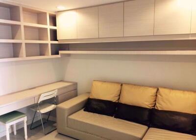 1 bed Condo in Zenith Place Sukhumvit 42 Phra Khanong Sub District C08889