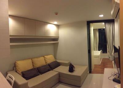 1 bed Condo in Zenith Place Sukhumvit 42 Phra Khanong Sub District C08889