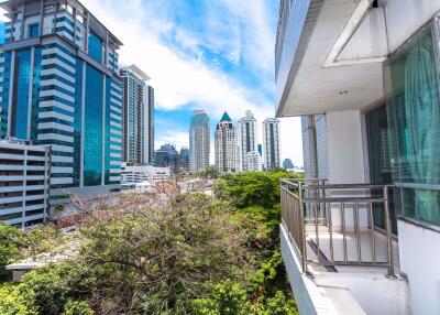 1 bed Condo in Baan Thirapa Thungmahamek Sub District C08879