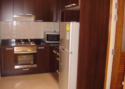 1 bed Condo in Baan Thirapa Thungmahamek Sub District C08879