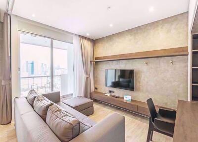 2 bed Condo in Pathumwan Resort Ratchathewi District C08876