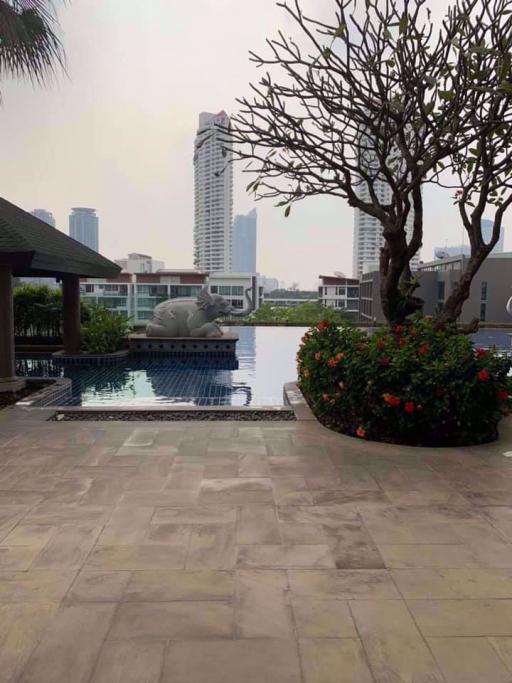 1 bed Condo in Baan Sathorn Chaopraya Khlong Ton Sai Sub District C08873