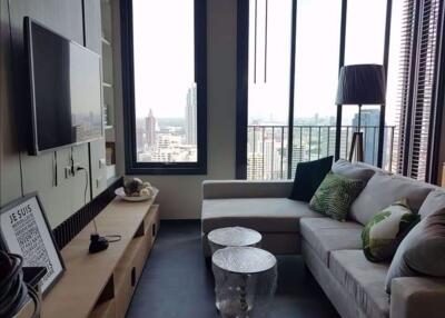 2 bed Condo in Edge Sukhumvit 23 Khlong Toei Nuea Sub District C08866