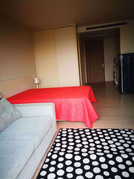 Studio bed Condo in Noble Solo Watthana District C08859