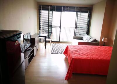 Studio bed Condo in Noble Solo Watthana District C08859