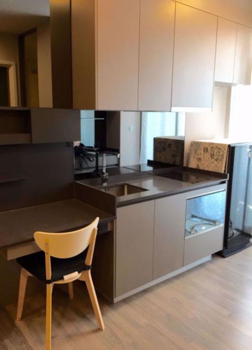 1 bed Condo in The Room Sukhumvit 69 Watthana District C08841