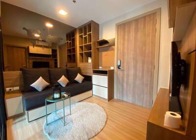 1 bed Condo in Condolette Midst Rama 9 Huai Khwang Sub District C08780