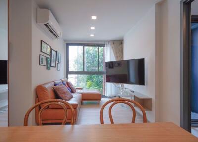 2 bed Condo in Taka Haus Ekamai 12 Watthana District C08770