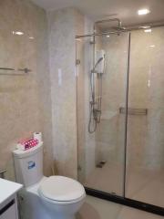 2 bed Condo in Mayfair Place Sukhumvit 64 Bangchak Sub District C08769