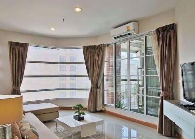 2 bed Condo in CitiSmart Sukhumvit 18 Khlongtoei Sub District C08767