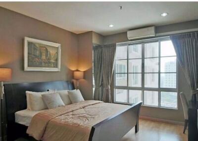 2 bed Condo in CitiSmart Sukhumvit 18 Khlongtoei Sub District C08767