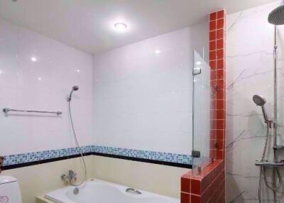 2 ห้องนอน, 2 ห้องน้ำ คอนโด ราคา ฿ 10,860,000