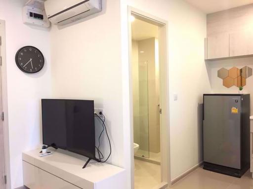 1 bed Condo in Life Asoke Huai Khwang District C08725