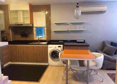 2 bed Condo in Sukhumvit Plus Phra Khanong Sub District C08712