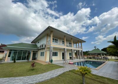 House for Sale on 1,600 Sqm of Land plot Size