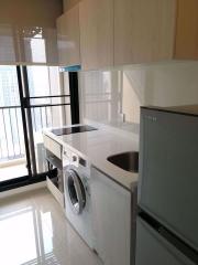 1 bed Condo in Life Asoke Huai Khwang District C08558