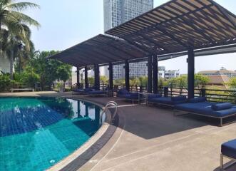 1 bed Condo in Sathorn Gardens Thungmahamek Sub District C08543