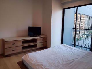 1 bed Condo in Noble Reflex Samsennai Sub District C08520