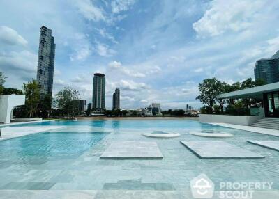 1-BR Condo at Chapter Charoennakhorn - Riverside near BTS Krung Thon Buri