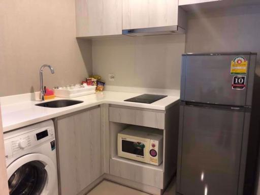 1 bed Condo in Life Asoke Huai Khwang District C08500