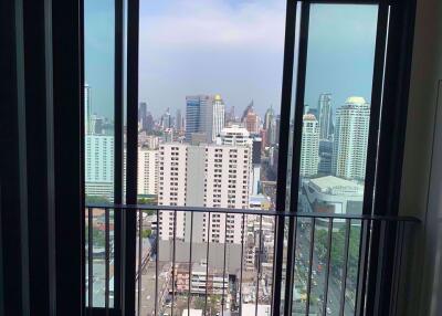 1 bed Condo in Ideo Q Siam - Ratchathewi Thanonphayathai Sub District C08477