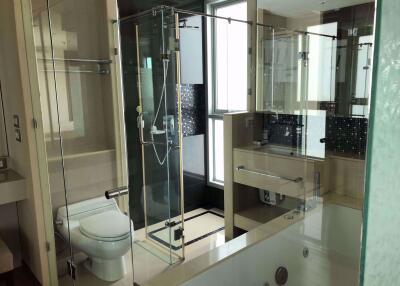 2 bed Condo in The Address Asoke Makkasan Sub District C08451