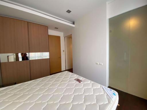 3 bed Condo in Domus 16 Khlongtoei District C08444