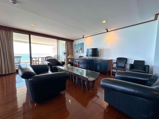 2 Bedrooms Condo in Baan Rimpha North Pattaya C006957