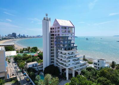 2 Bedrooms Condo in Baan Rimpha North Pattaya C006957