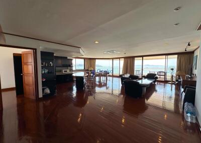 2 Bedrooms Condo in Baan Rimpha North Pattaya C006957