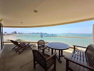 2 Bedrooms Condo in Baan Rimpha North Pattaya C006957