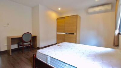 3 bed Condo in Vanida Apartment Ekkamai Watthana District C08425