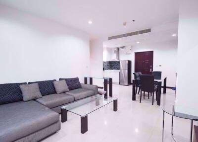 2 bed Condo in The Prime 11 Watthana District C08421