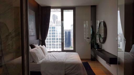 1 bed Condo in Saladaeng One Silom Sub District C08405