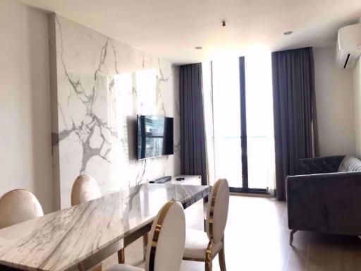 2 bed Condo in Noble Recole Watthana District C08398