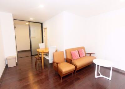 2 bed Condo in Bangkok Feliz Sathorn-Taksin Khlong San District C08394