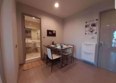 1 bed Condo in Life Sukhumvit 62 Bangchak Sub District C08378