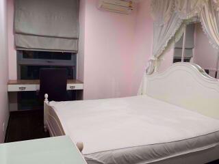 1 bed Condo in Ideo Q Phayathai Thungphayathai Sub District C08369