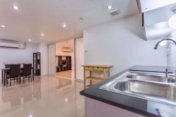 1 bed Condo in The Waterford Park Sukhumvit 53 Watthana District C08367