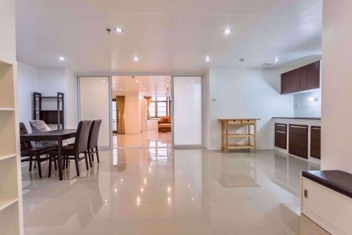 1 bed Condo in The Waterford Park Sukhumvit 53 Watthana District C08367