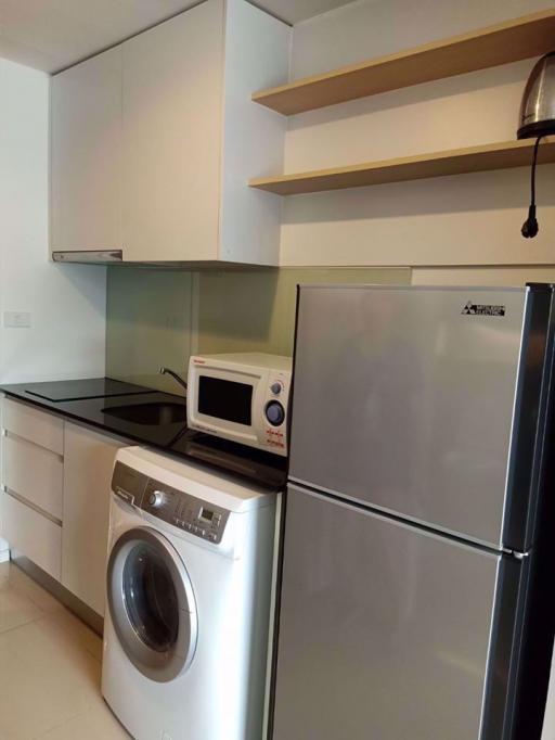 Studio bed Condo in 15 Sukhumvit Residences Khlong Toei Nuea Sub District C08360