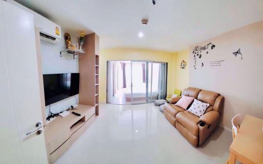 1 bed Condo in Aspire Sukhumvit 48 Phra Khanong Sub District C08357