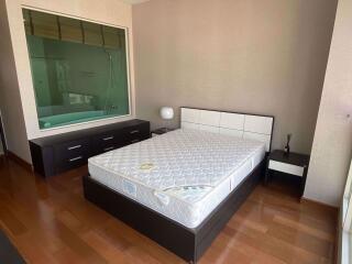 1 bed Condo in The Address Chidlom Lumphini Sub District C08356