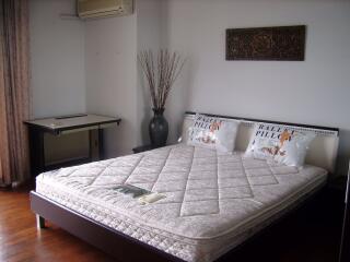 1 bed Condo in Lumpini Park View Sathon District C08316