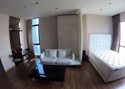 Studio bed Condo in Ivy Ampio Huai Khwang Sub District C08304