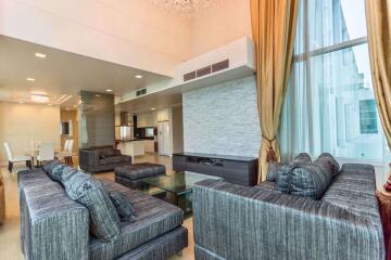 3 bed Penthouse in Wind Sukhumvit 23 Khlong Toei Nuea Sub District P04323