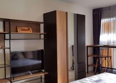 Studio bed Condo in Rhythm Rangnam Thanonphayathai Sub District C08274