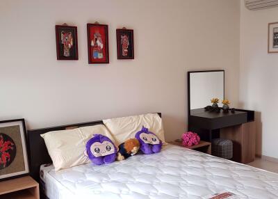 Studio bed Condo in Rhythm Rangnam Thanonphayathai Sub District C08274